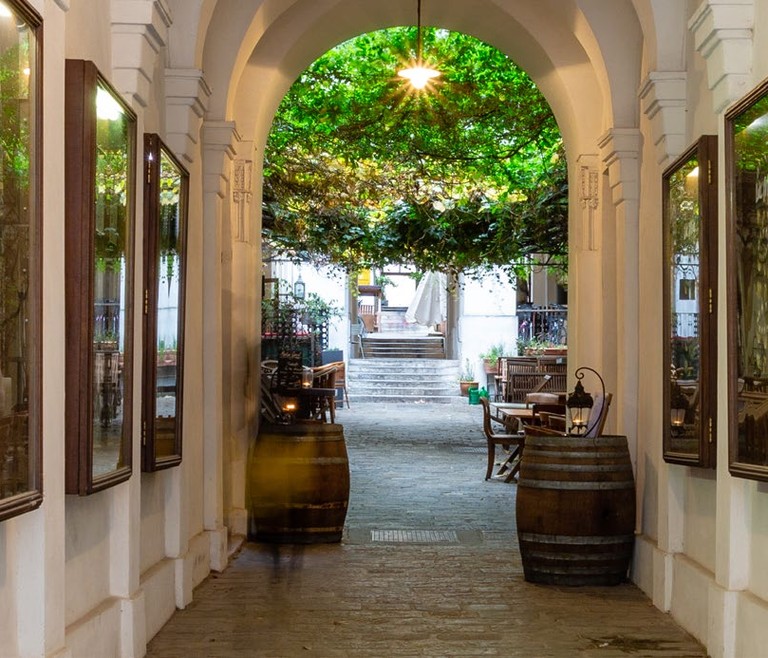 Foto eines Wiener Durchhauses